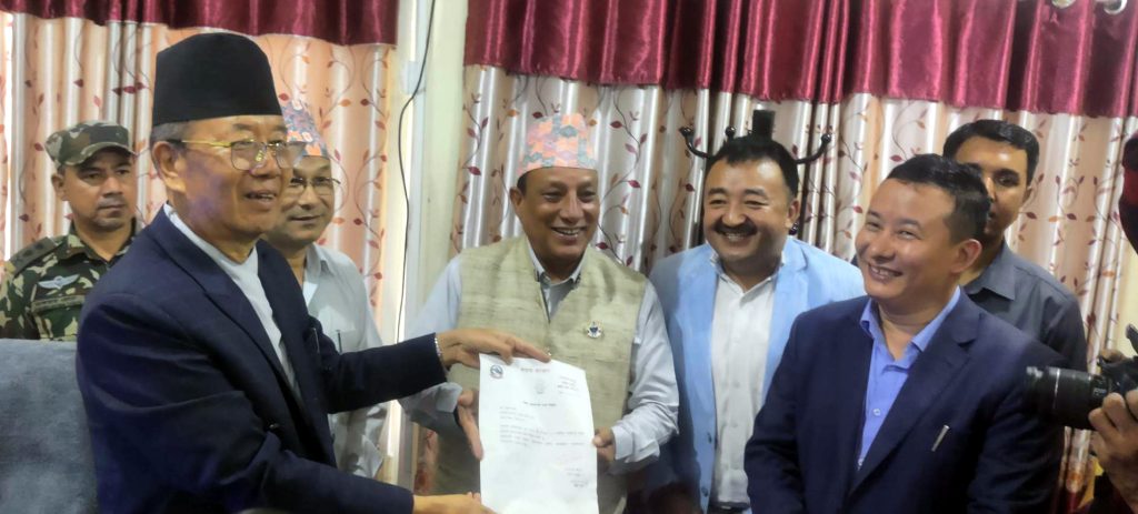 सभामुखको ‘त्याग’मा थापाको कमब्याक