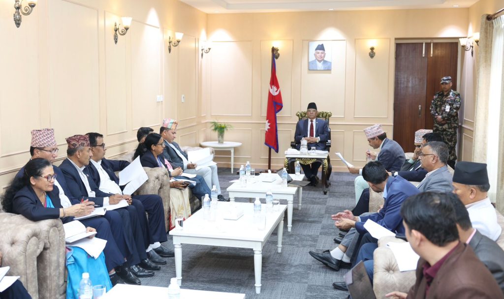 परिणाममुखी कामका लागि जोखिम मोल्न तयार हुनुपर्छ : प्रधानमन्त्री