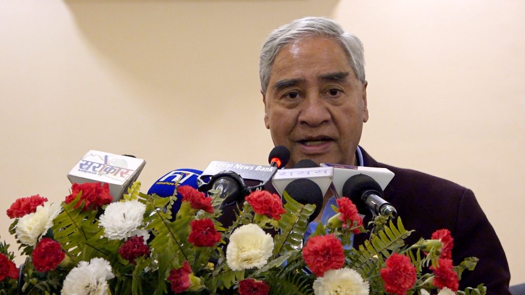 कर्मचारीले मन्त्रीका कुरा मान्नुपर्छ : सभापति देउवा