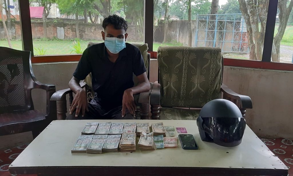 श्रोत नखुलेको ९ लाखसहित विराटनगरबाट एक जना पक्राउ