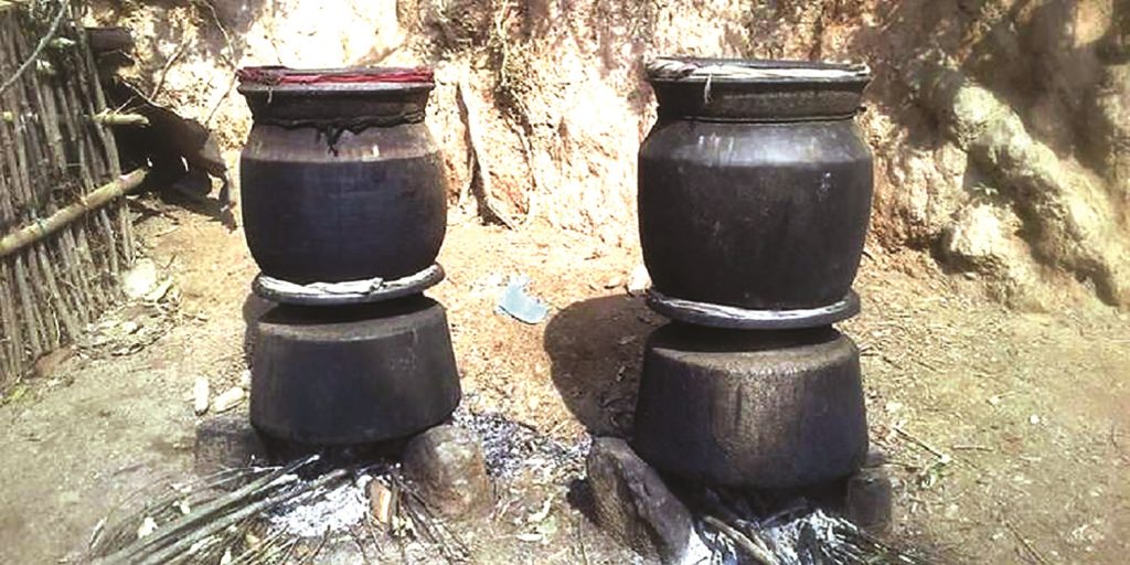 छथर गाउँपालिकाले कोदोको रक्सी ब्राण्डिङ गर्ने