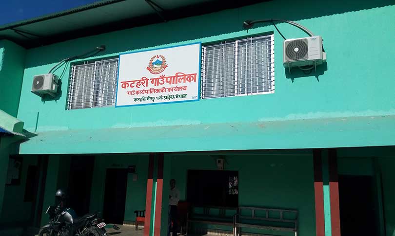 मुडियारी समुदायको संस्कृति संरक्षण गर्न सांस्कृतिक बाजा वितरण
