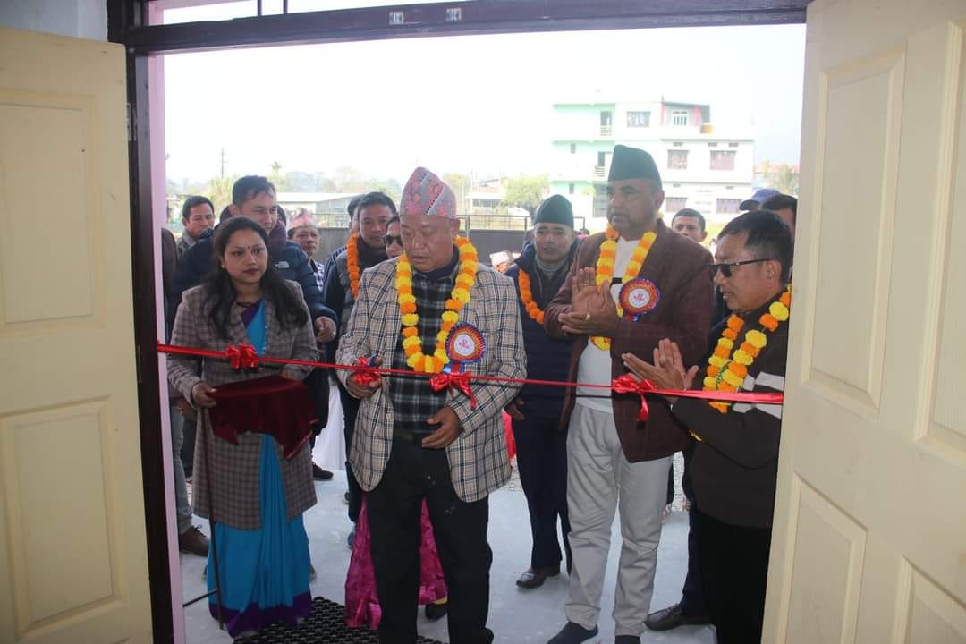 लेटाङ २ को नवनिर्मित प्रशासनिक भवनको उद्घाटन