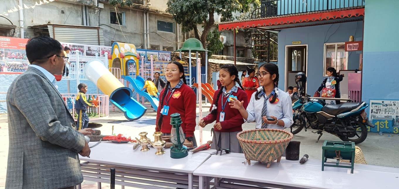 ग्रिनल्याण्ड स्कुलले मनायो अभिभावक दिवस