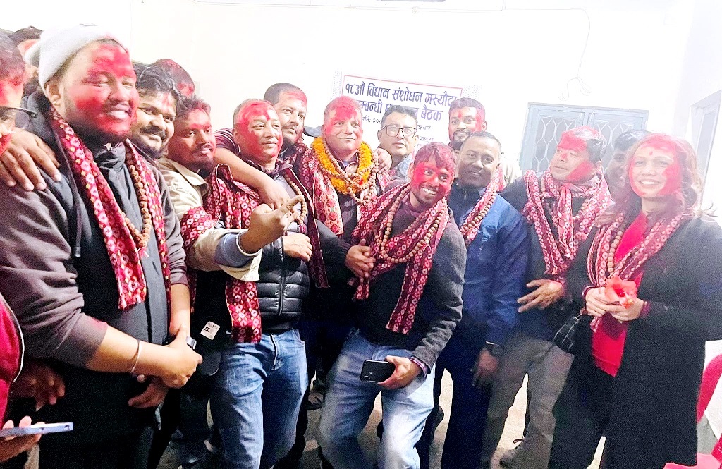 कोशी अस्पताल कर्मचारी युनियनमा डा.रोशन निर्वाचित