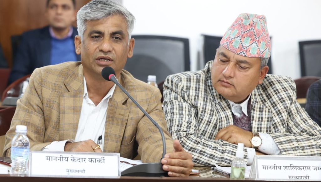 कोशीका मुख्यमन्त्रीले प्रधानमन्त्रीसामु मागे संघीय मन्त्रीको रिपोर्ट कार्ड