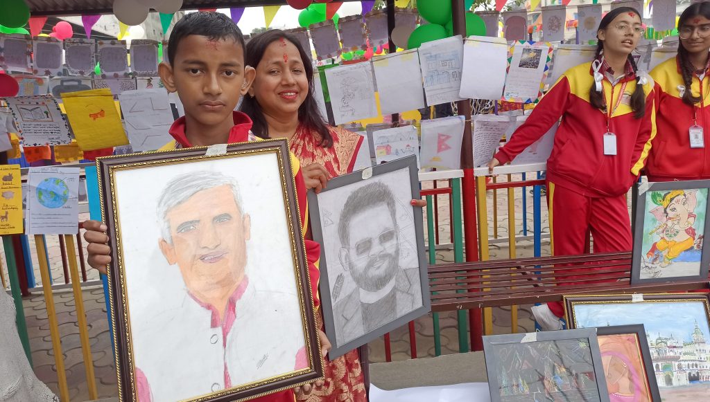 खर्च जुटाउन सम्राटले बनाए मुख्यमन्त्री र मेयरको स्केच