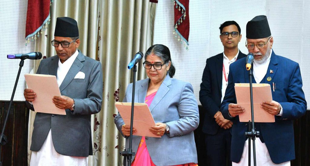 नवनियुक्त तीन प्रदेश प्रमुखले लिए शपथ