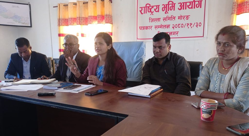 दुई वर्षमा भूमि आयोग मोरङको काम : तीन सय पूर्जा वितरण