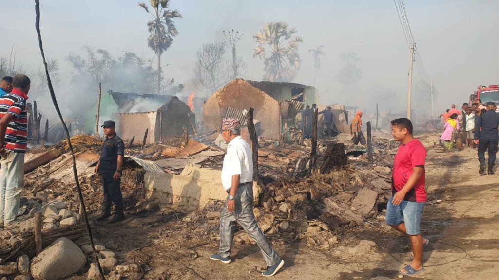 रंगेली नगरपालिकाले अग्नीपीडितहरुको घर बनाइदिने