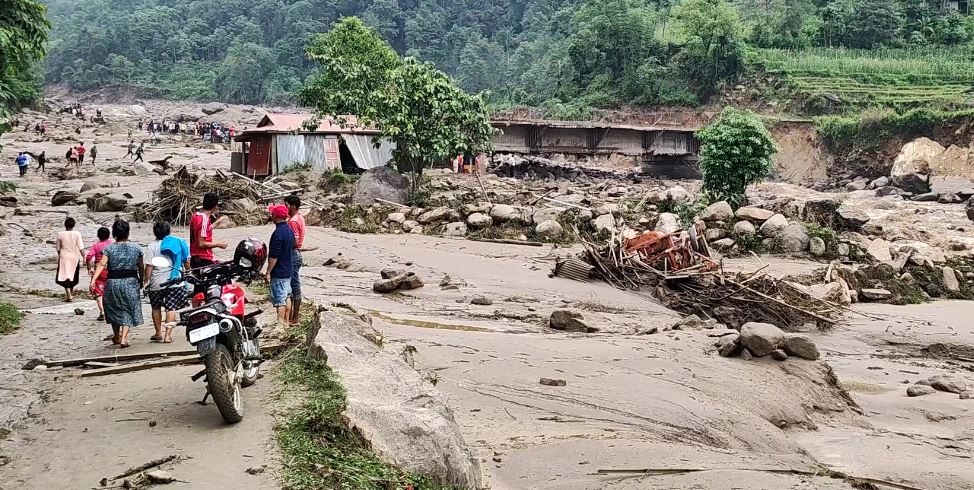 ताप्लेजुङका २२ परिवार विस्थापित