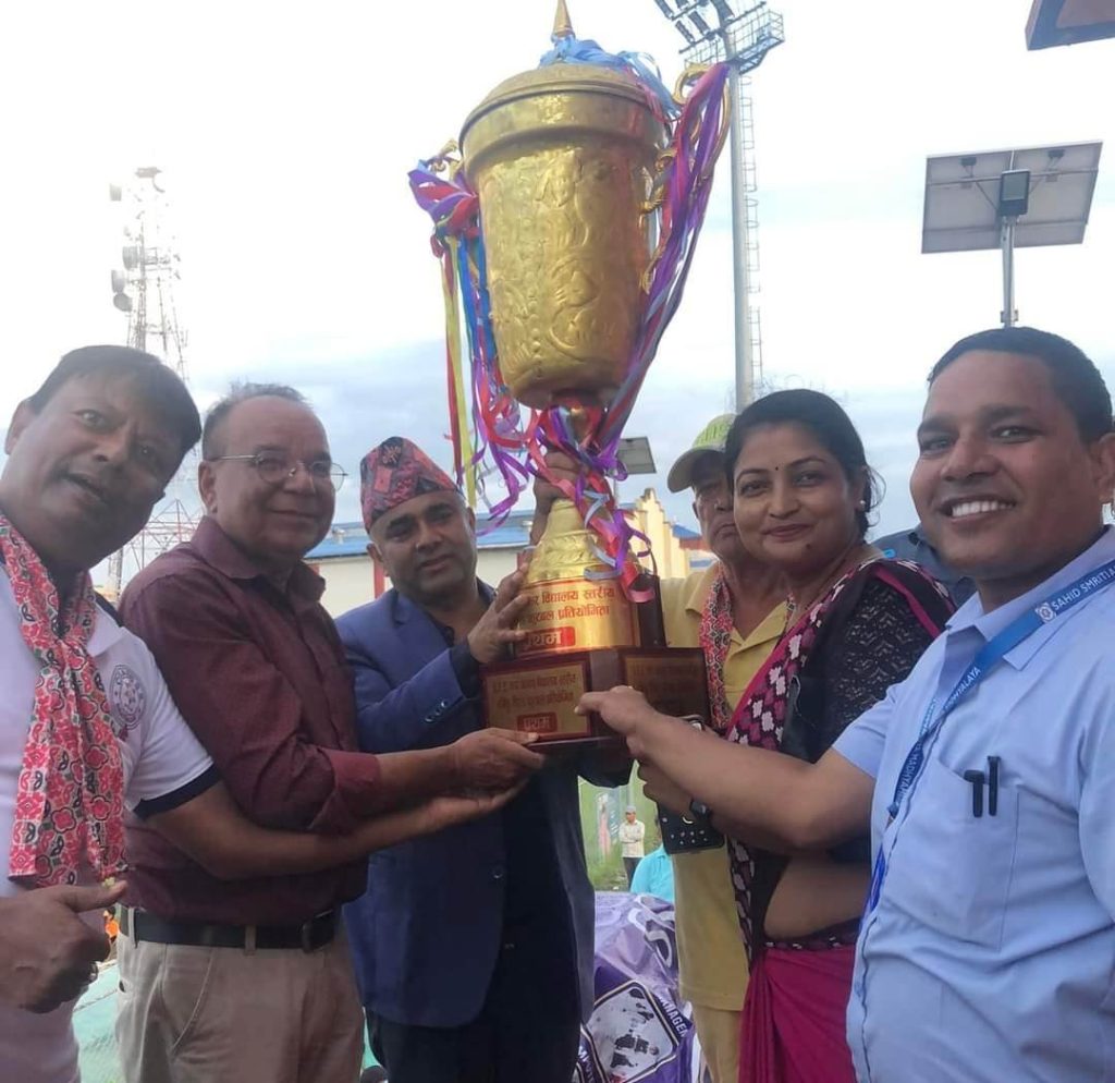 एसईई कपको उपाधि सहिद स्मृती स्कुललाई