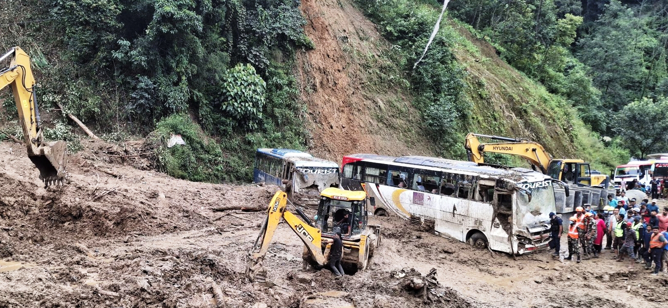 बाढीपहिरोमा परेर मृत्यु हुनेको संख्या १९२ पुग्यो