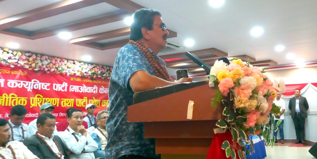 झापाका पुराना कम्युनिष्ट लोकबन्धु कन्दङ्वा माओवादीमा प्रवेश