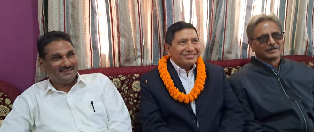 ओली सरकारले समीक्षा गर्नलायक कामै गरेको छैन : नारायणकाजी श्रेष्ठ