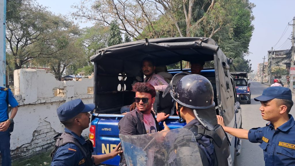 महेन्द्र मोरङ क्याम्पसका स्ववियु सभापति पौडेलसहित ६ जना पक्राउ
