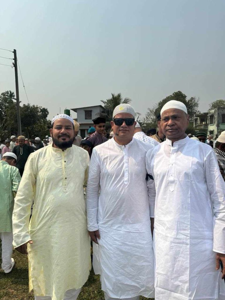 आज मुस्लिम धर्मावलम्बीले बकर ईद मनाउँदै