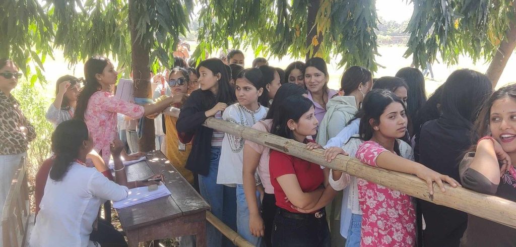 महेन्द्र मोरङमा खस्यो २६ सय मत, राति ८ बजेदेखि मतगणना गर्ने तयारी