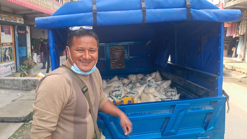 पहिले मरुभूमिको तापमा सेकिए, अहिले स्वदेशमै बने उद्यमी