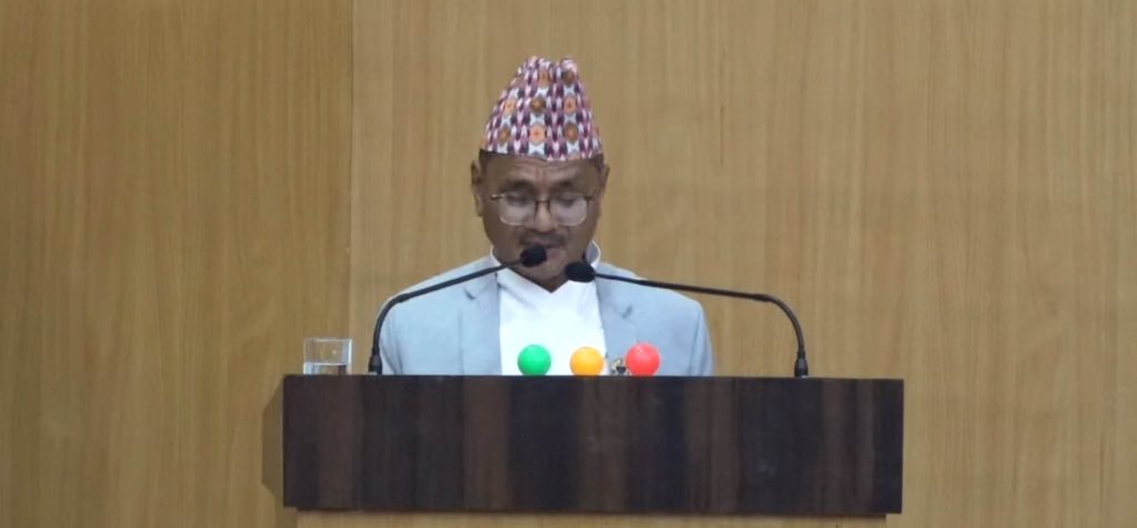 प्राथमिकता र यथार्थबीचको द्वन्द्व रहेको बजेट