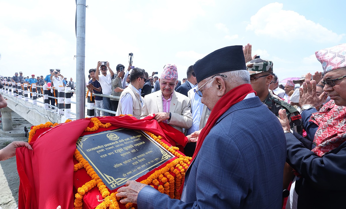 रतुवाको पुल उद्घाटन