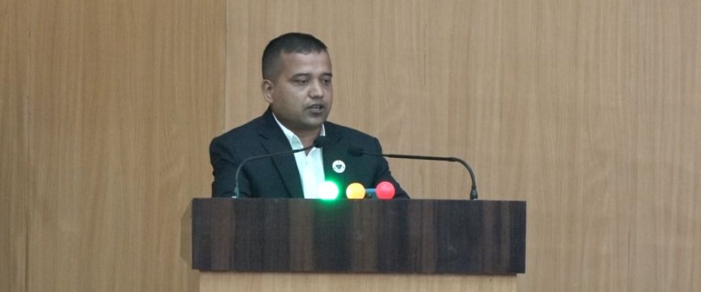 कोशी सरकार दुई तिहाइको बोझले थलियो : चापागाईं