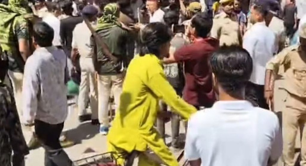 धर्मगुरुमाथिको टिप्पणीले जोगवनीमा उत्पन्न तनाब साम्य