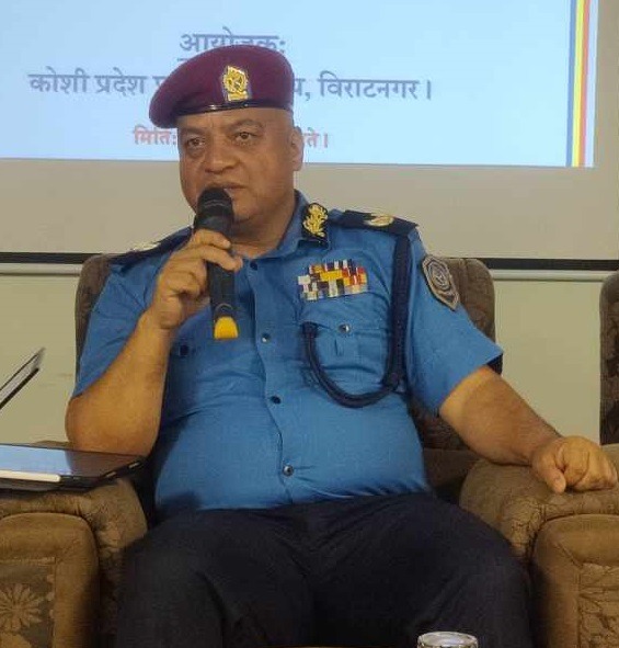 भयरहित चाडपर्व मनाउने वातावरण बनाउन डीआईजी कार्कीद्वारा निर्देशन