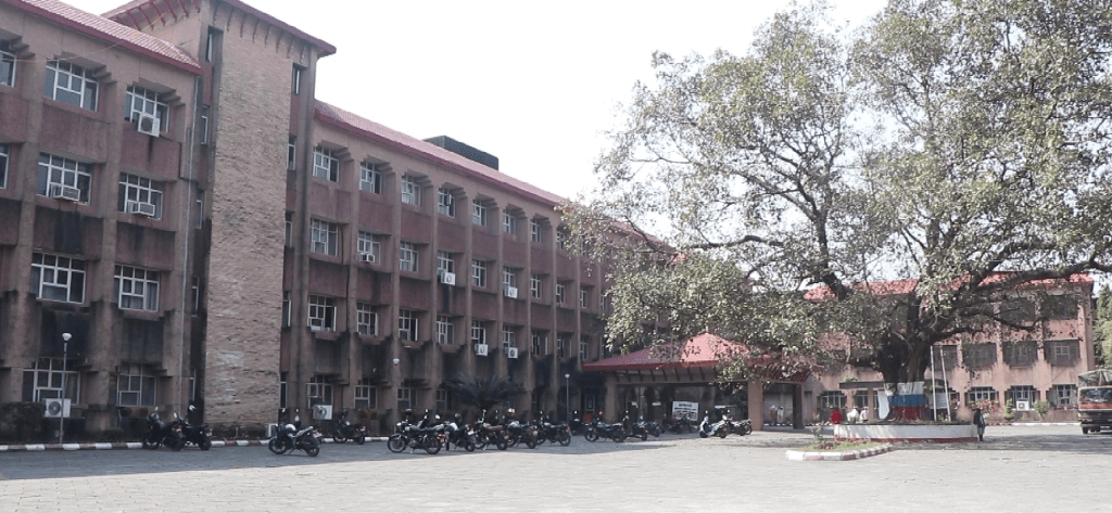 बीपी प्रतिष्ठानका पूर्व रजिष्ट्रारसहित पाँच कर्मचारी बर्खास्त