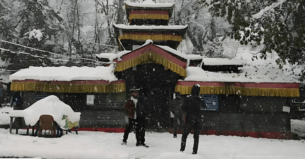 देशका विभिन्न स्थानमा वर्षा र हिमपात जारी , सतर्कता अपनाउन आग्रह