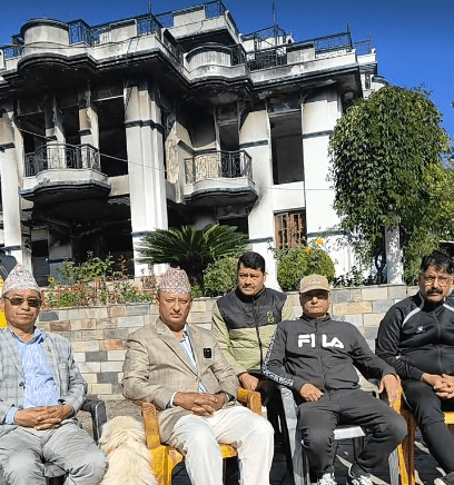 पूर्व उर्जामन्त्री खड्का नेपालमै ! गृहमन्त्रीसँगै सूचना अभाव ?