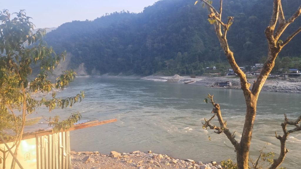 कालिका र पप्पुले लिएको ठेक्काका काममा ढिलाई, कोशीमा चार अर्ब ६२ करोडका दर्जनौँ पुल अलपत्र