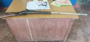 भरुवा बन्दुक सफा गर्ने क्रममा पड्किँदा एक जनाको मृत्यु