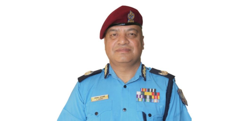 कोशी प्रदेश प्रहरी प्रमुख डिआइजी ईश्वर कार्की एआइजी बन्दै