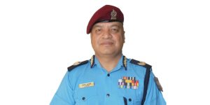 कोशी प्रदेश प्रहरी प्रमुख डिआइजी ईश्वर कार्की एआइजी बन्दै