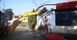 पूर्वमन्त्री खड्काले कब्जा गरेको स्काउटको जग्गामा महानगरको डोजर