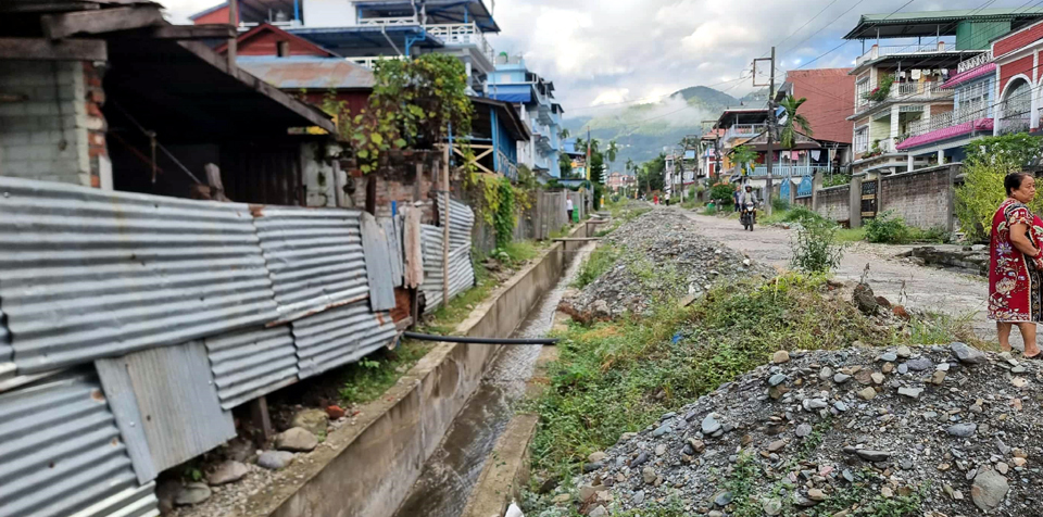 श्रमदानबाट बनाएको भनिएको नारायण पथ ड्रेन निर्माणमा उपमहानगरबाट २३ लाख ८३ हजार रुपैयाँ भुक्तानी