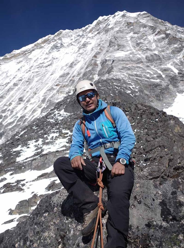 यलुङ री हिमपहिरोमा बेपत्ता भए फुर्वा तेन्जिङ शेर्पा