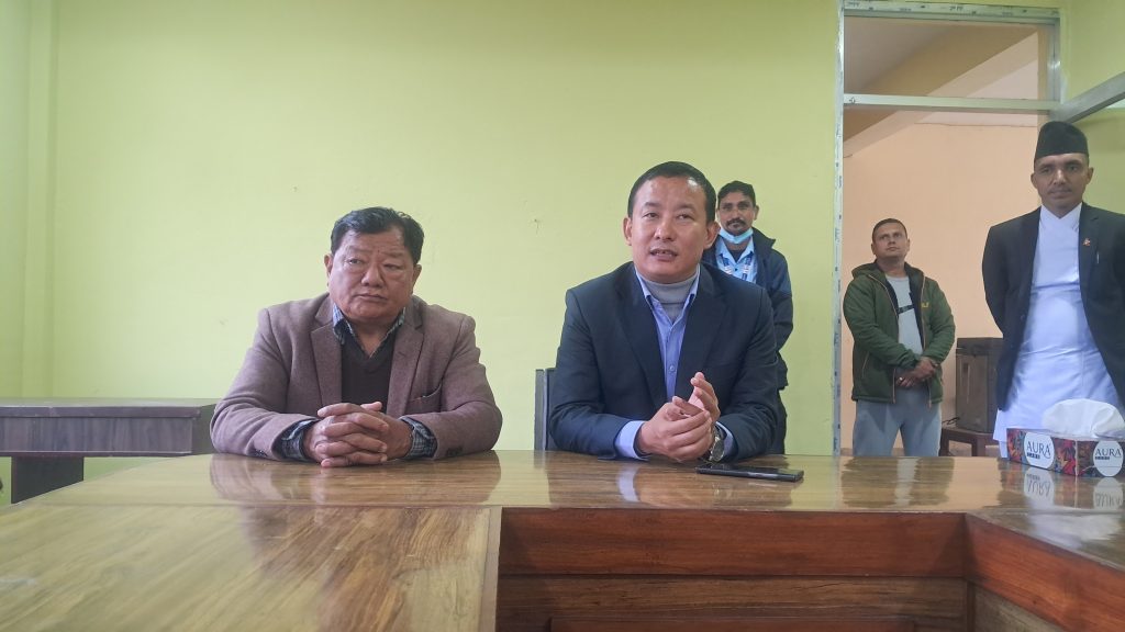 संसद छल्न कोशी सरकारले पूर्वाधारको बहाना बनायो, मुख्यमन्त्री भ्रष्टाचारको जवाफ दिन डराए : इन्द्र आङ्बो