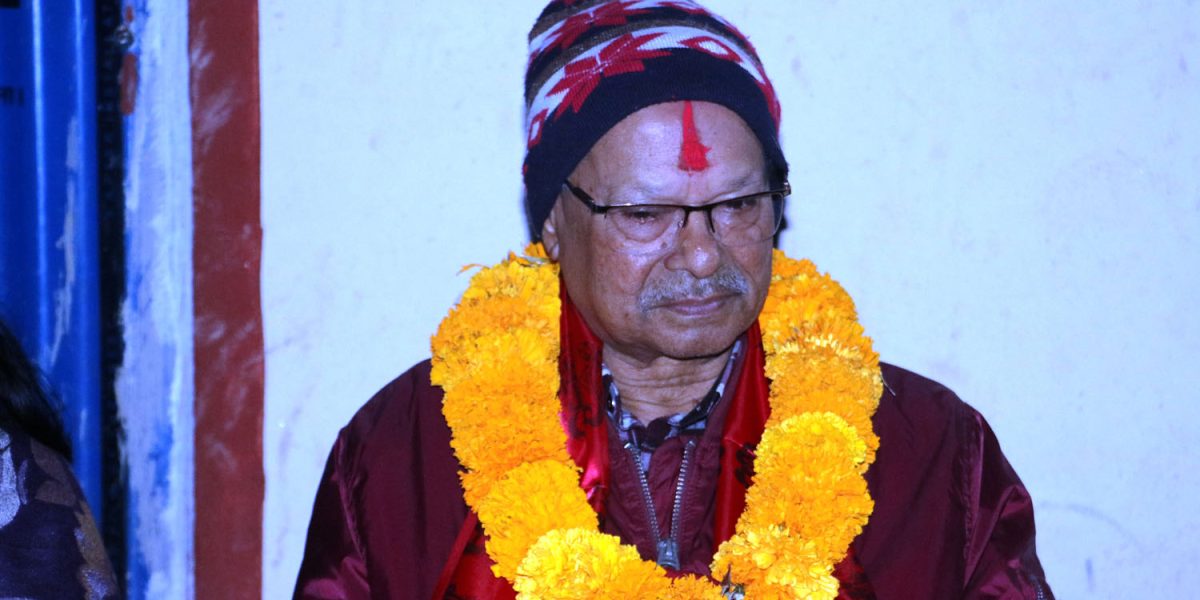 किसानका पिरमर्का बुझ्न कृषि मन्त्री परियार गाउँमा