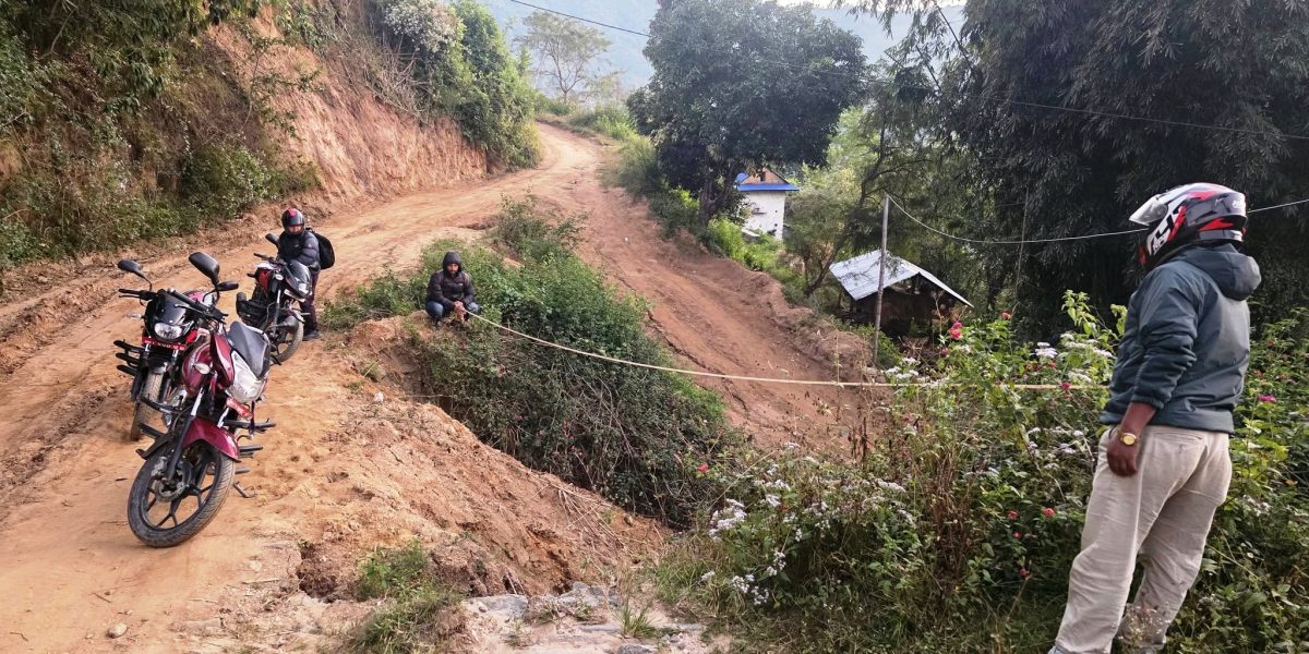 असारे विकास रोक्न कोशी सरकारले अघि बढायो सडक र पुलसहित दुई हजार योजना