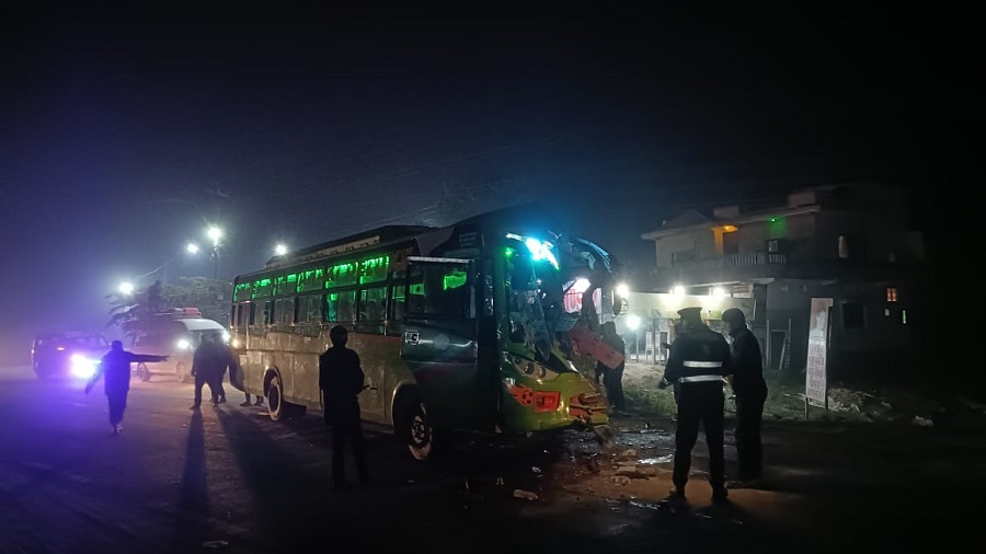 सप्तरीको कल्याणपुरमा बस दुर्घटना हुँदा एकको मृत्यु एघार घाइते