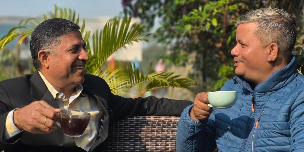 एमालेमा ओलीको निर्देशन मात्र चल्ने भएकाले नेकपा प्रवेश गर्न लागे हुँ  :रुपेश खतिवडा