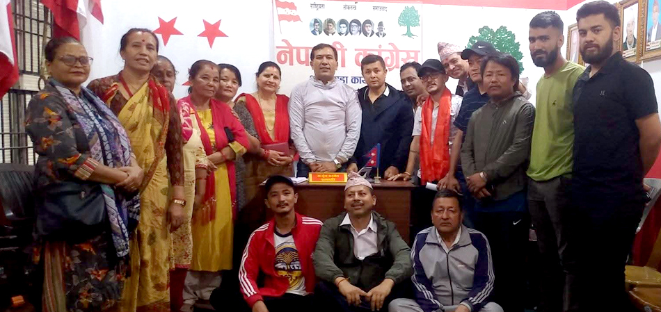 इटहरीमा ८० प्रतिशत काँग्रेसले गरे सदस्यता नवीकरण