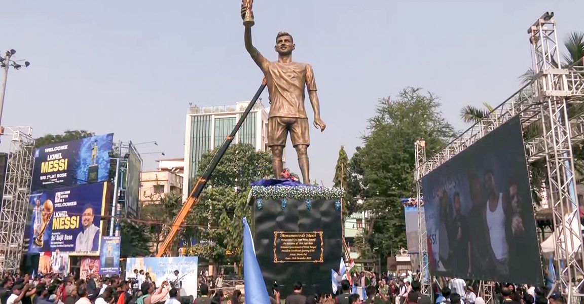 मेस्सीले भारतमा उद्घाटन गरे ७० फिट अग्लो आफ्नै स्मारक
