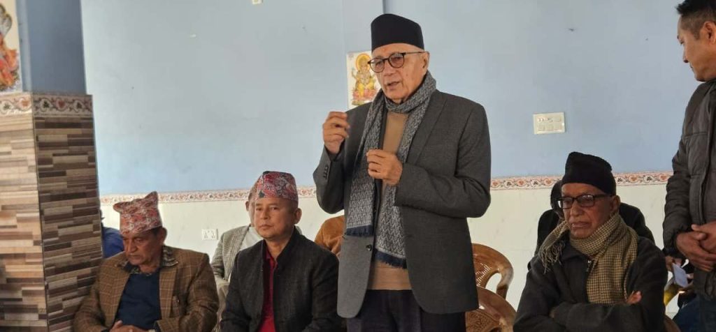 फागुनमै निर्वाचन हुनुपर्नेमा शेखरको जोड