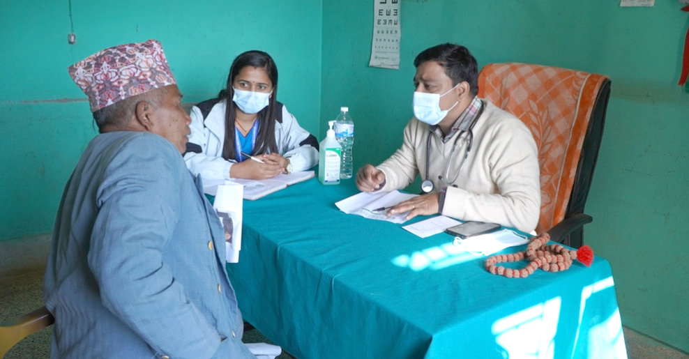 विराटनगरमा प्रहरीका लागि निःशुल्क क्यान्सर तथा स्त्रीरोग शिविर सम्पन्न