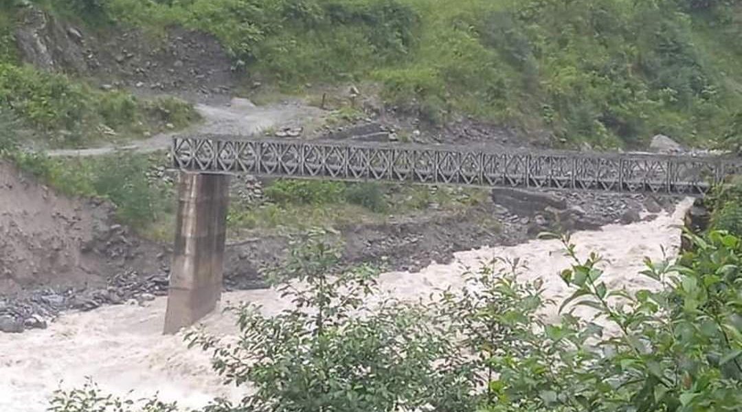 थुलुङ दुधकोशीमा नेले–चारघरे-मुक्ली सडक खण्ड १५ दिनका लागि पूर्ण रूपमा बन्द, यस्तो छ वैकल्पिक बाटो