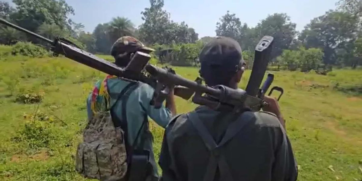 माओवादी र सुरक्षाकर्मीबीच भिडन्त, १४ जनाको मृत्यु