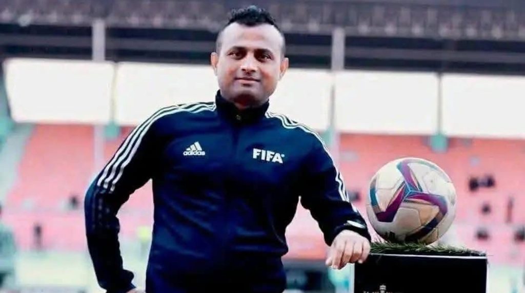 विराटनगरका मधुकर आचार्य सन् २०२६ का लागि फिफा सहायक रेफ्रीमा छनोट
